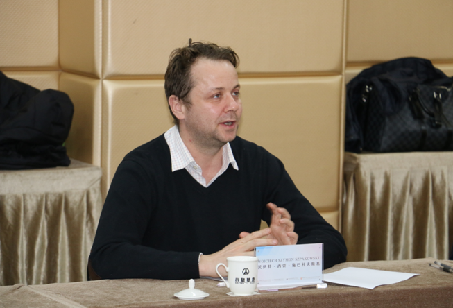 青海職業(yè)教育國際交流合作聯(lián)盟研討會(huì) 暨青海職業(yè)院校波中教育合作基金會(huì) PCFWA對(duì)接交流會(huì)圓滿召開(圖4) 青海職業(yè)教育國際交流合作聯(lián)盟研討會(huì) 暨青海職業(yè)院校波中教育合作基金會(huì) PCFWA對(duì)接交流會(huì)圓滿召開(圖4)