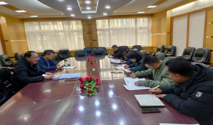 基地(交流中心)黨支部開展六中全會精神專題輔導(dǎo)(圖1) 基地(交流中心)黨支部開展六中全會精神專題輔導(dǎo)(圖1)